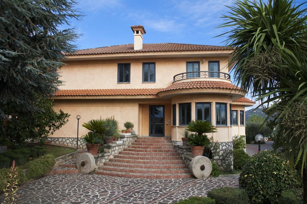 Albergo Ristorante Uliveto Veroli Exterior foto
