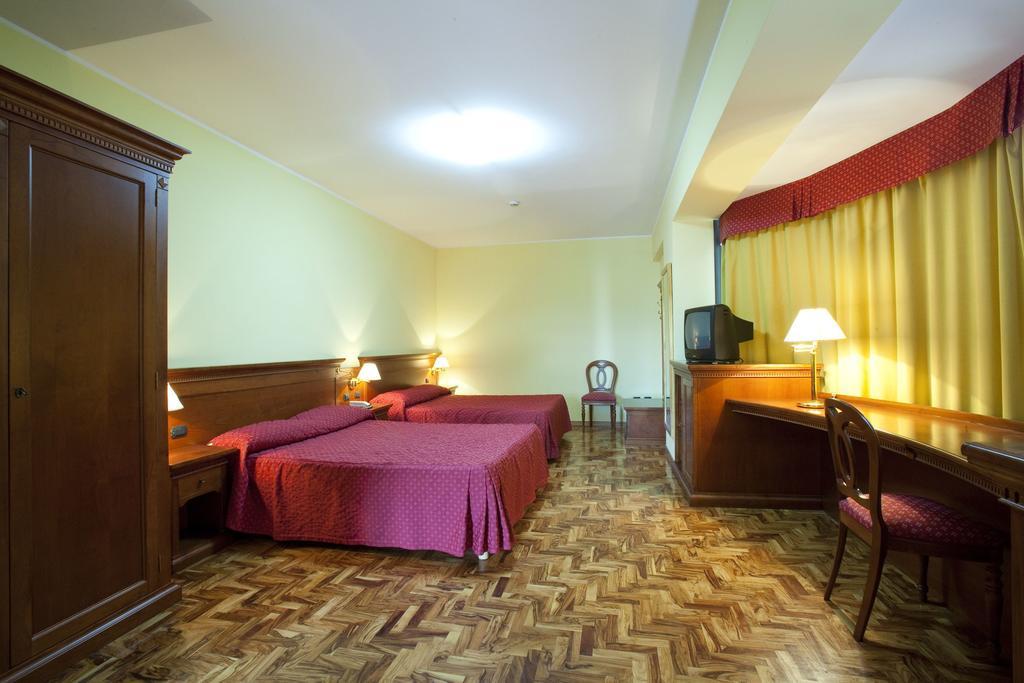 Albergo Ristorante Uliveto Veroli Habitación foto